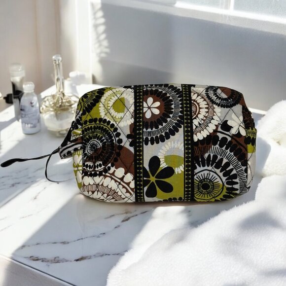 Vera Bradley Cocoa Moss Medium Cosmetic Makeup Bag Medallion Green White Brown - Picture 1 of 11